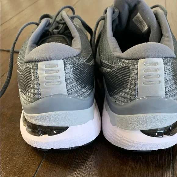 ASICS Men's  Running Shoes - Picture 11 of 14